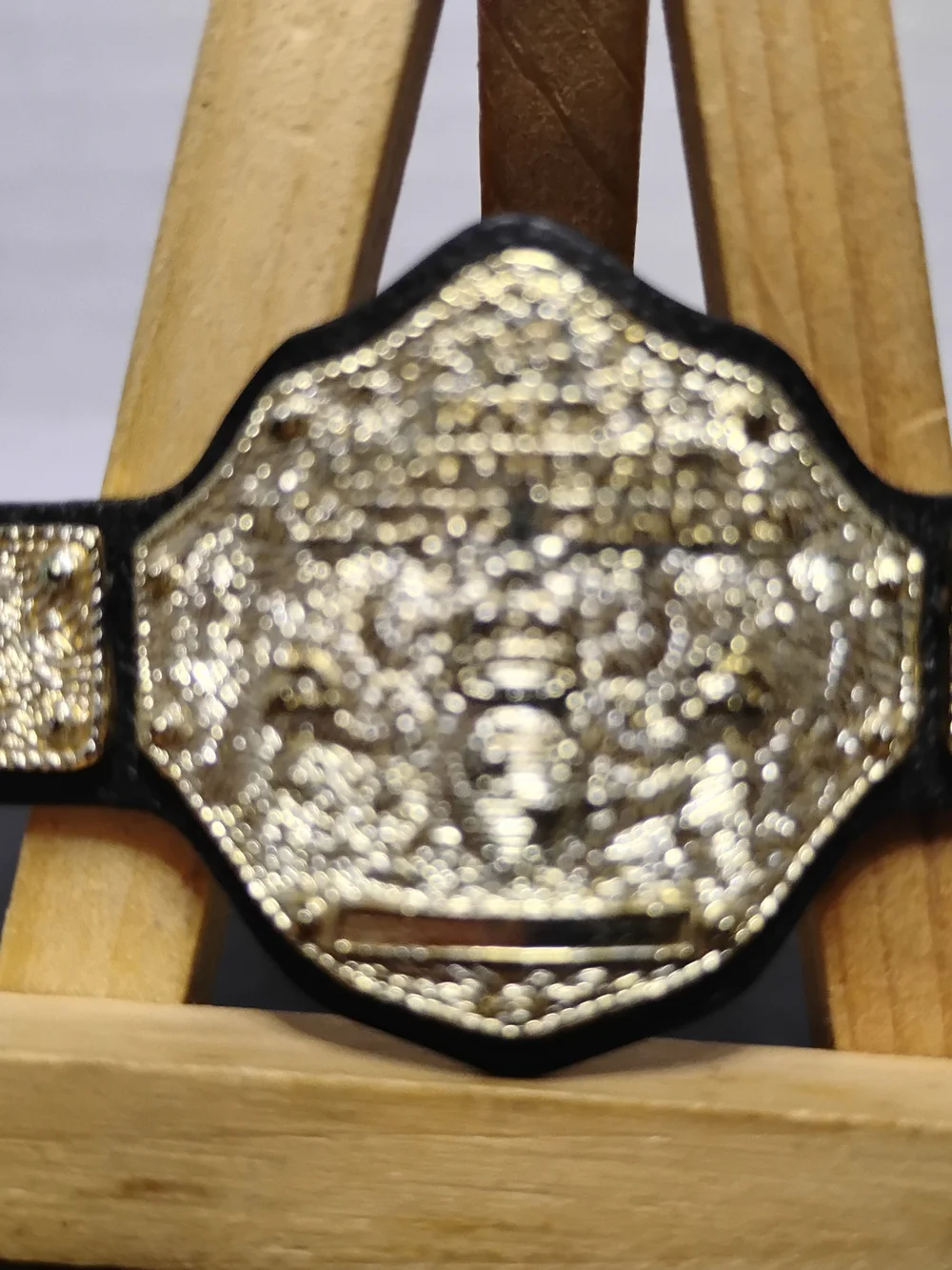 Wwe Big Gold Championship Belt Accessory For Action Figures